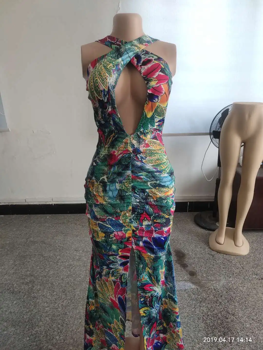 2019 Новая женская летняя обувь перекрестом с v образным вырезом без рукава для