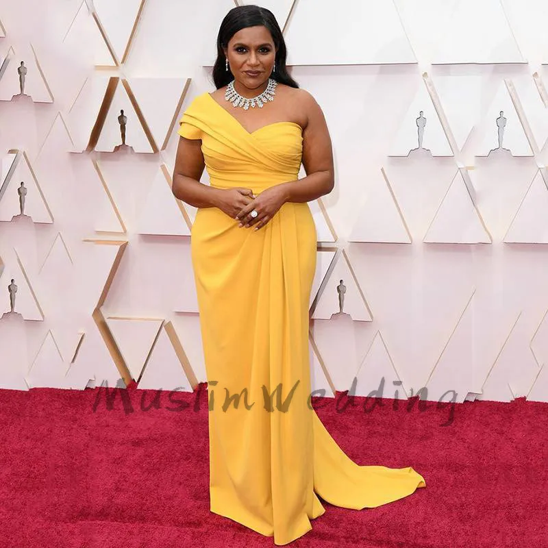 

Sexy One Shoulder Yellow Prom Dresses 2020 Plus Size African Mermaid Evening Dress Elegant Satin Formal Party Dress Black Girls