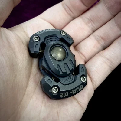 

Новинка 2021, металлический антистрессовый робот-антистресс, ручной Спиннер для людей с аутизмом, EDC игрушка для снятия стресса, забавный пода...