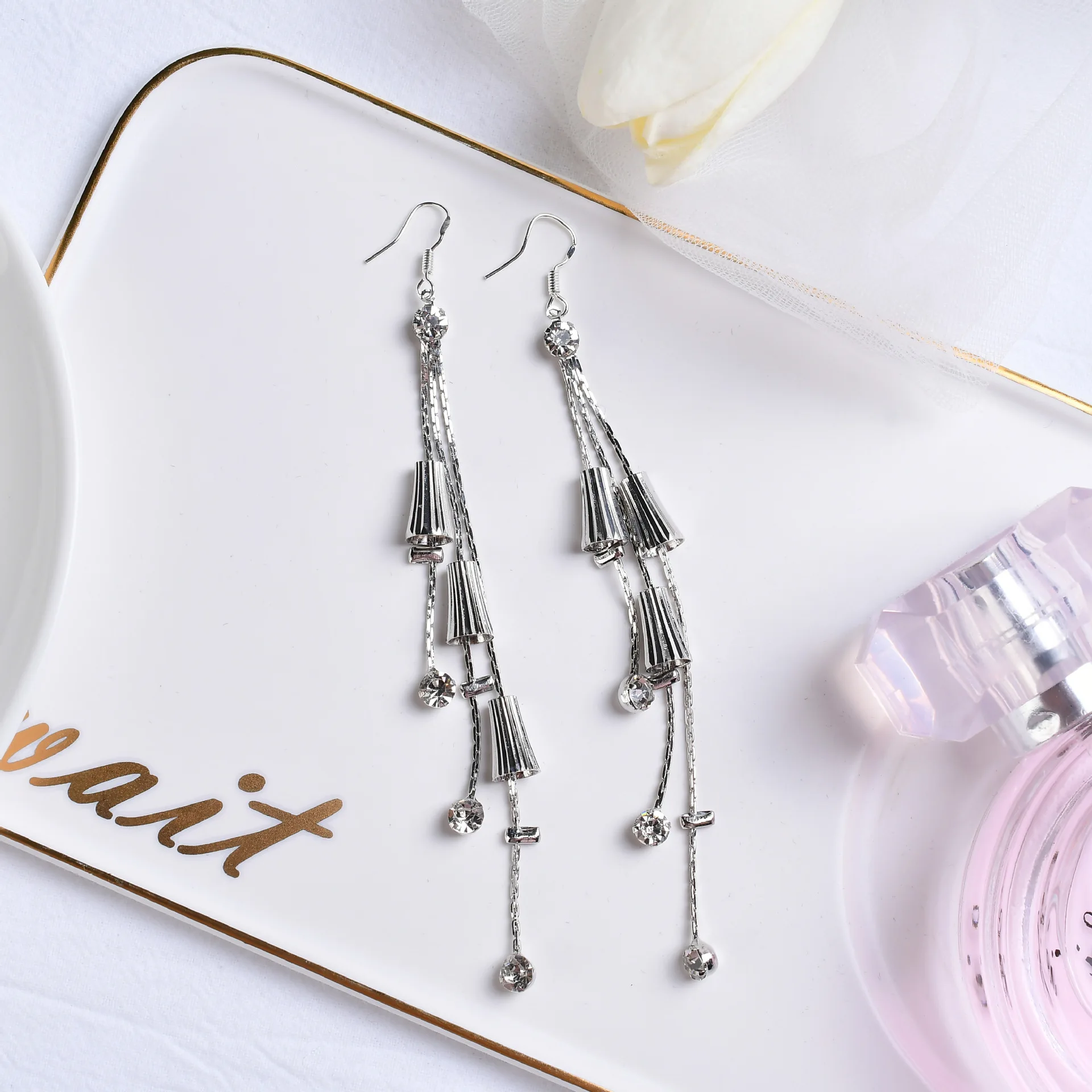 2019 абсолютно новая мода горный хрусталь Кристал капля серьги массивные Висячие