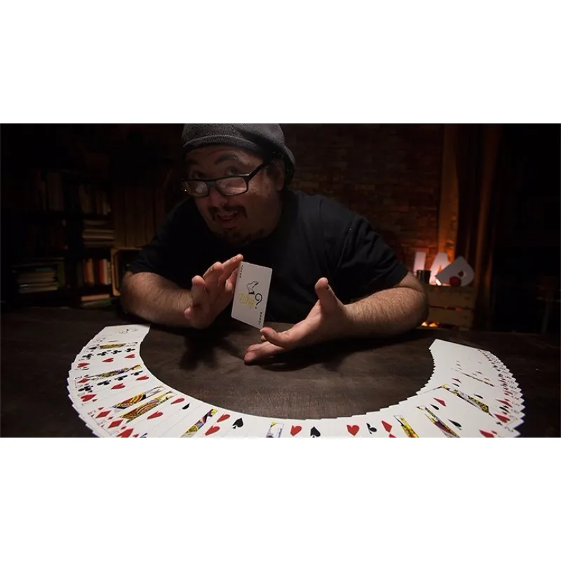 

2016 Lap by Juan Tamariz, Yann Frisch and Dani Daortiz 1-5-magic Tricks