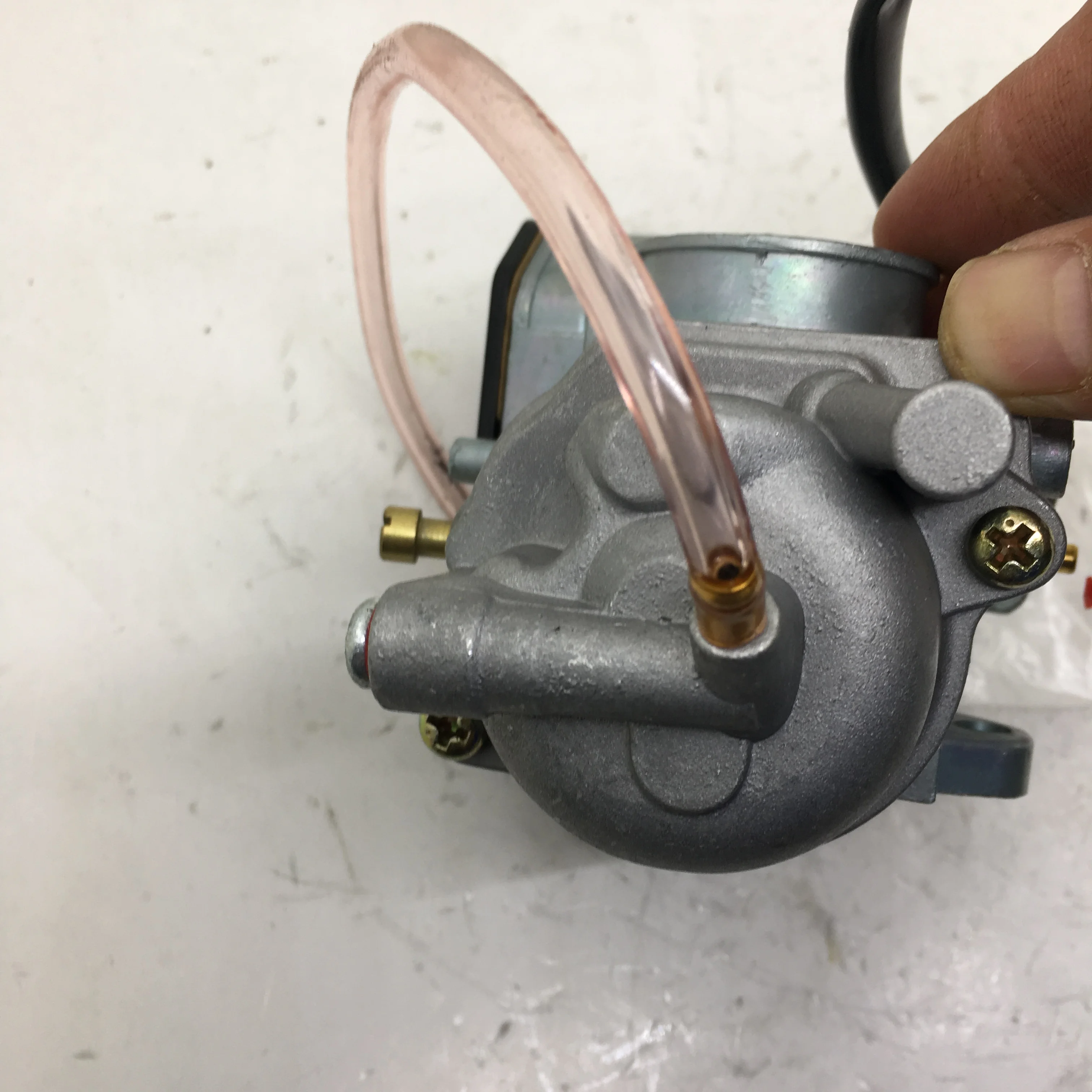 Карбюратор SherryBerg подходит для Suzuki AD 50 AY Katana LC Aprilia sr50 ziliion Carburetor AG50 VERGASER бесплатная