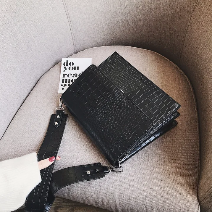 

Small Vintage Retro Female Pu Leather Shoulder Messenger Bags Girls Ladies Alligator Crossbody Bag Crocodile Women Handbags New