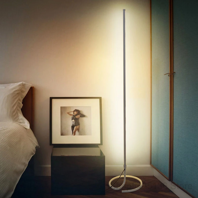 

Скандинавский минималистичный СВЕТОДИОДНЫЙ торшер, современная простая линия, вертикальные стоячие лампы для гостиной, спальни, отеля, сто...