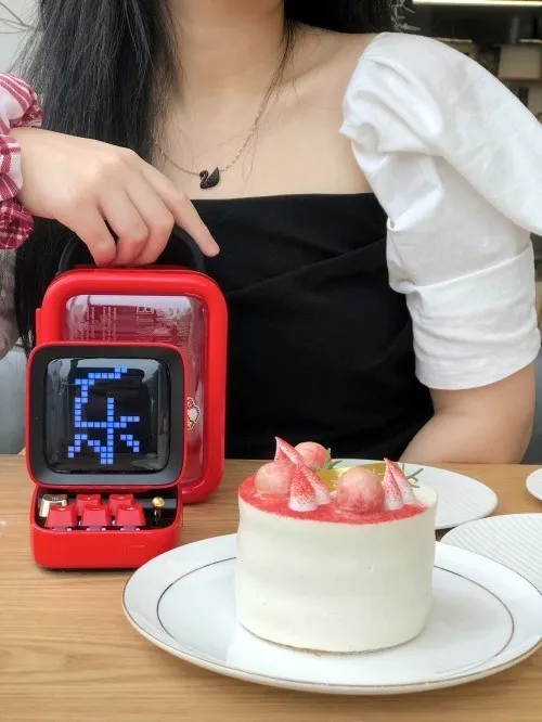 Divoom DITOO Pixel Bluetooth Wireless Speaker Chinese Red Mechanical retro mini computer model Smart alarm clock | Электроника