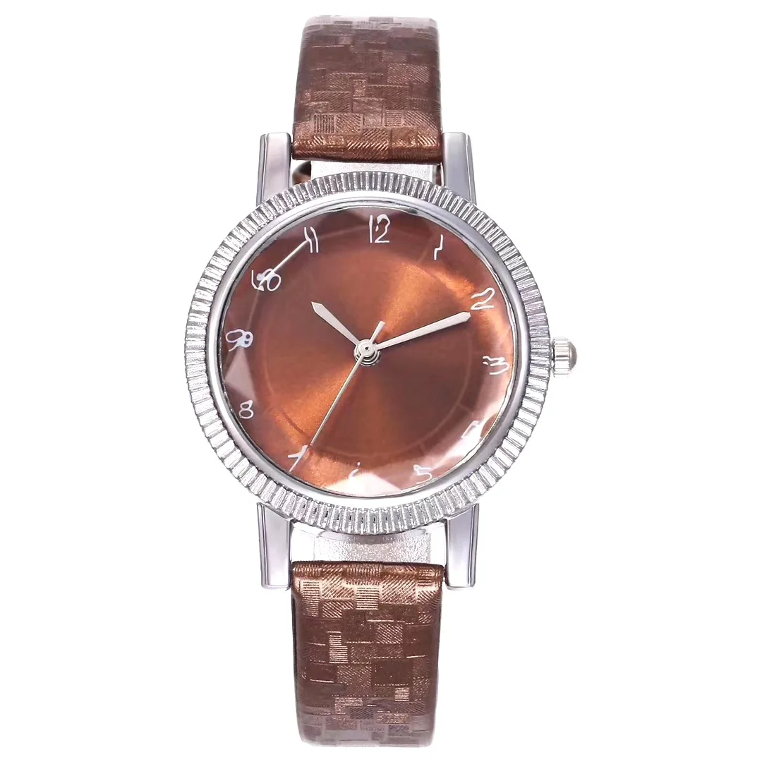 

100pcs / lot digital face leisure belt watch student women watch color face women watch