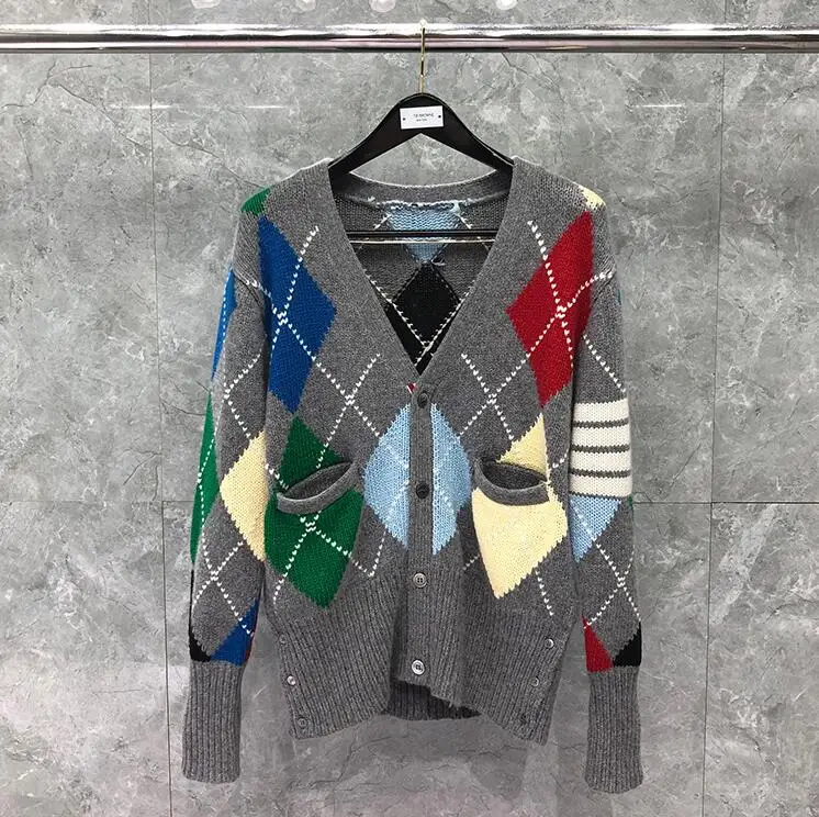 

2021 Fashion Brand Sweaters Men Women Slim Thick Cardigans Clothing Argyle Striped Wool Autumn Winter Casual Coat