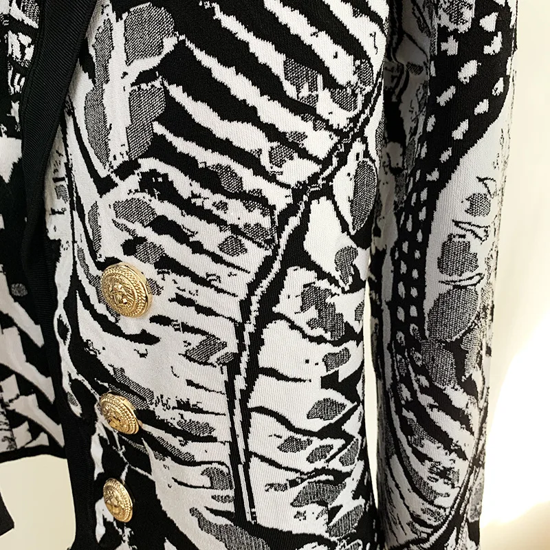 

Knitted Cardigan Jacket Women 2021 New Spring Autumn Jacket Tops V-neck Double Breasted Black White Splicing Short Cardigan