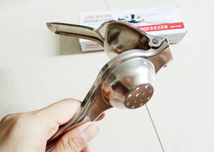 

Interesting and Convenient Stainless Steel Manual Lemon Clip Kitchen Gadgets Orange Juicer Fruit Juicer