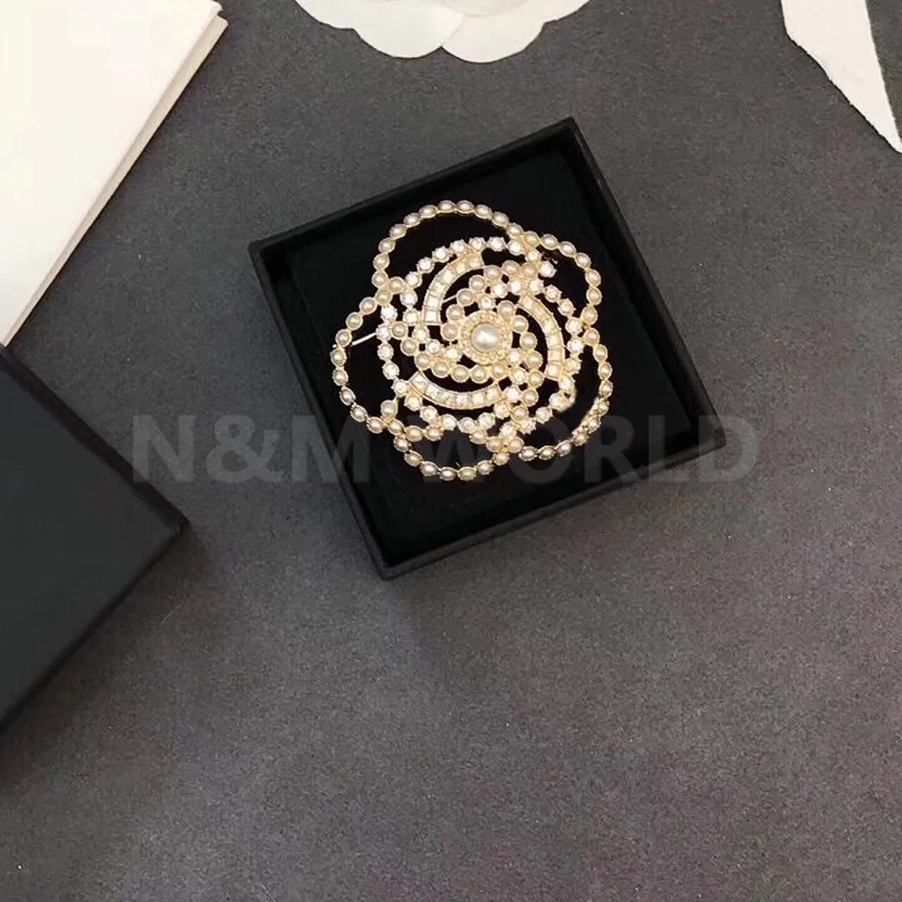 Модная Ювелирная брошь популярный бренд ретро классическая золотая брошь Камелия модные ювелирные изделия для женщин девушек свадебный подарок