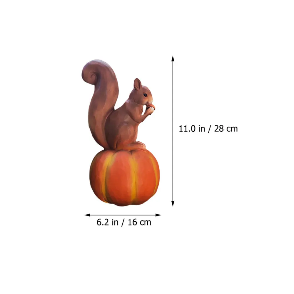 

1PC Creative Squirrel Pumpkin Resin Crafts Simulated Squirrel Pumpkin Adornment