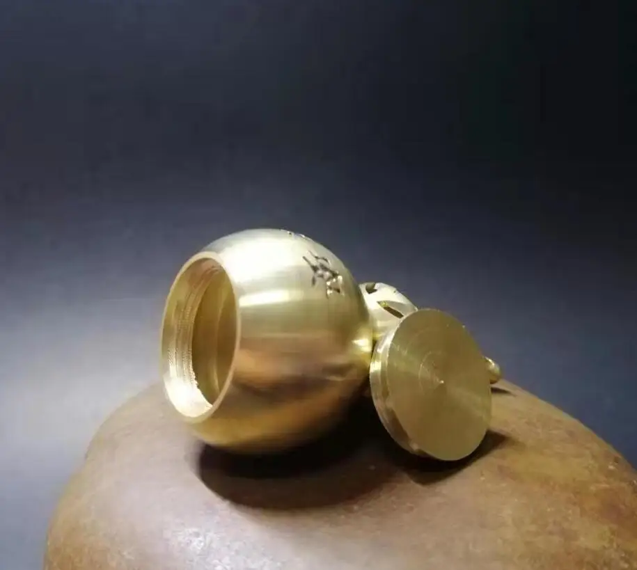 

Chinese pure brass gourd small crafts statue #1