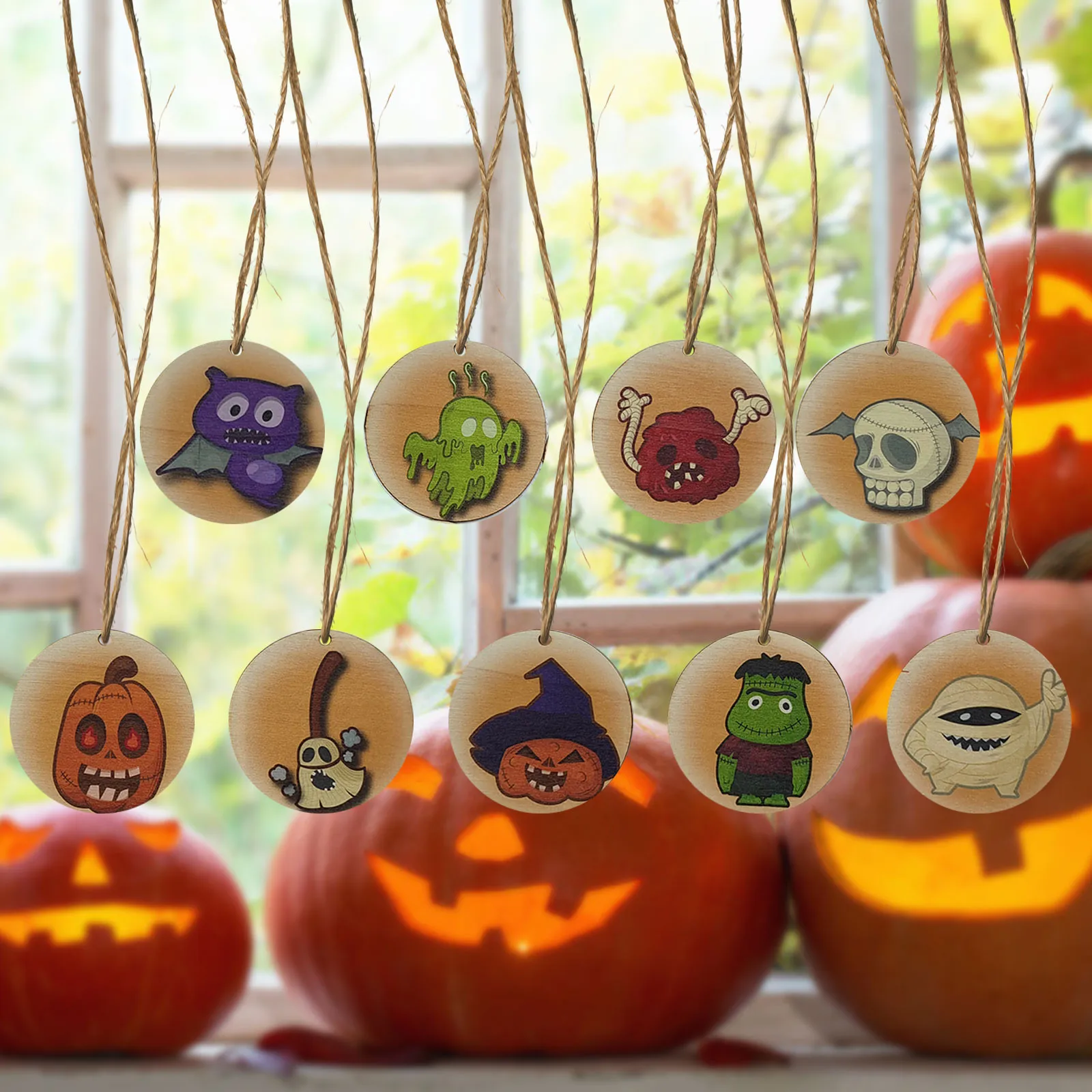 

Halloween Tree Sign Hangings, Beautifully Hand-Painted, Suitable In Halloween Decoration, Create Halloween Atmosphere