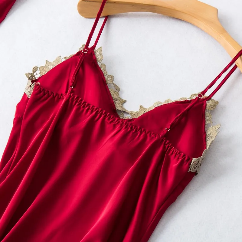 

Blue Lady Sweet Lace Trim 2PCS Pajamas Set Sexy V-Neck Strap Top&Short Nightwear Summer New Sleepwear Casual Satin Home Clothes