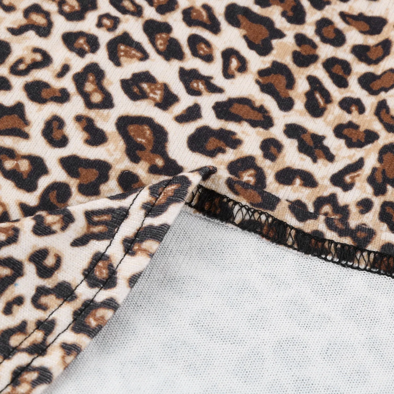 

Fashion Leopard Hoodies Blouse Shirt Loose V-Neck Tops Casual Autumn Winter Tops Ladies Female Women Long Sleeve Blusas Pullover