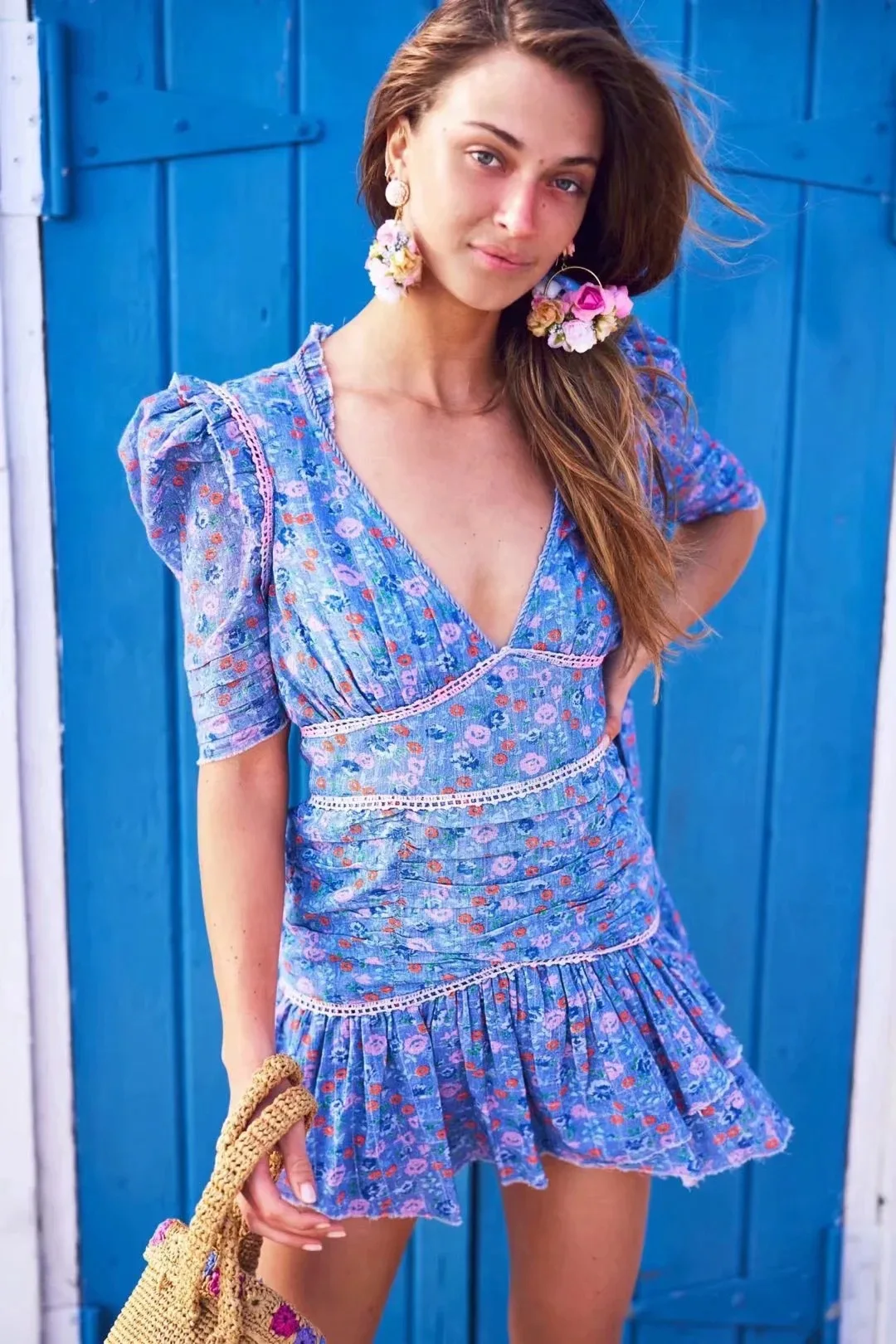 

Женское винтажное платье с V-образным вырезом, голубое платье с цветочным принтом и оборками, Пляжное мини-платье для вечерние Ринок, лето 2021