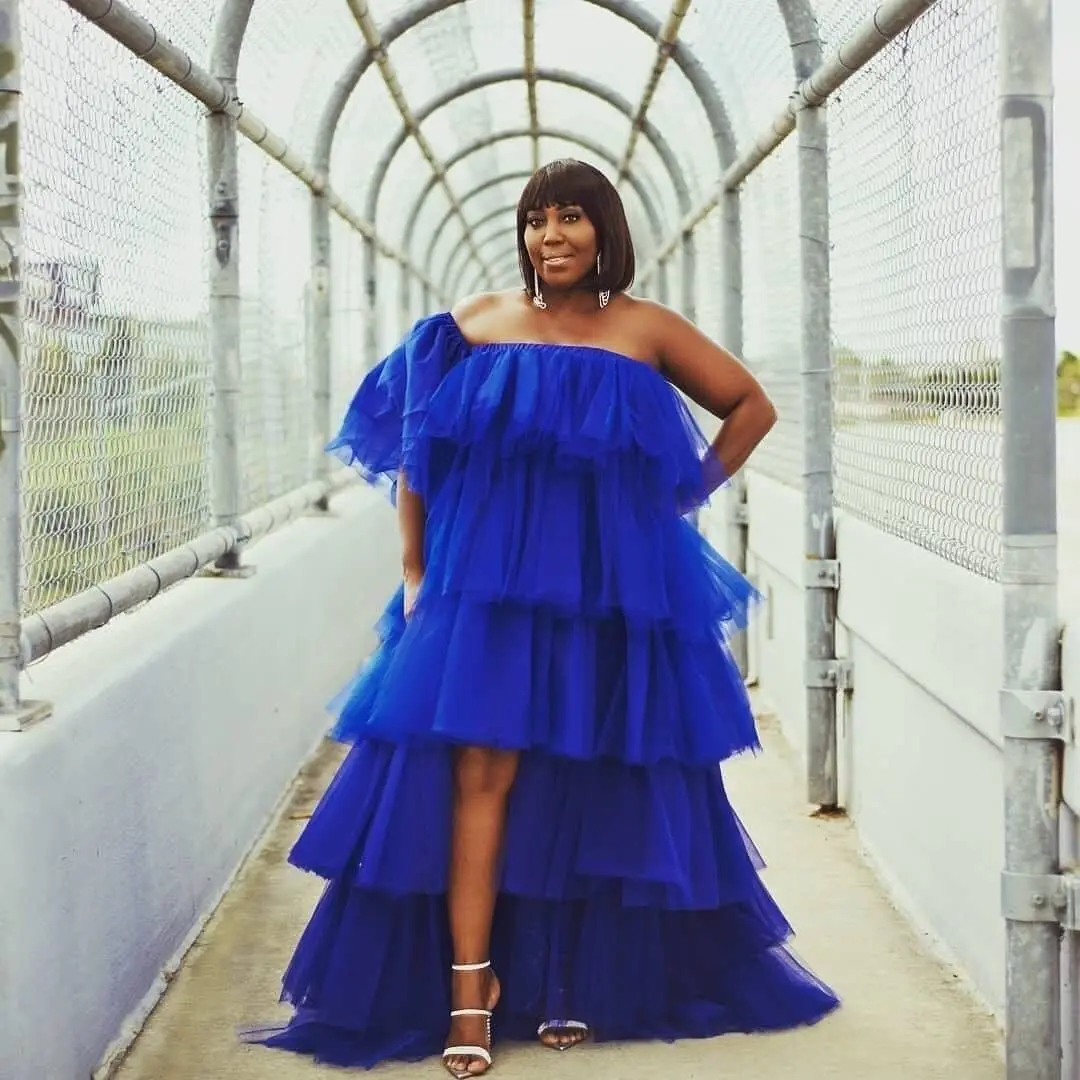 

Plus Size Prom Dresses Royal Blue Tulle Ruffles One Shoulder Black Women Formal Evening African Style Chic Party Long Gowns