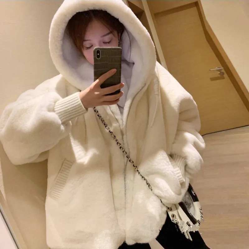 Elegant Faux Fur Coat Fluffy 2022 New Womens Clothing Shaggy Jacket Winter Fashion High Quality Teddy Long Sleeve White Warm