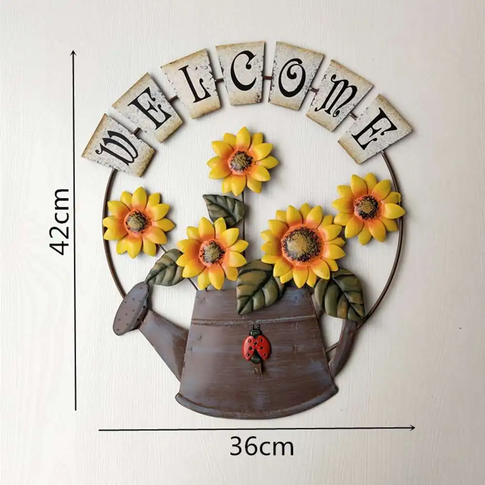 

Metal Construction Garden Themed Vintage Watering Can Shape Sign Metal Sunflower Welcome Sign for Front Door Hanging