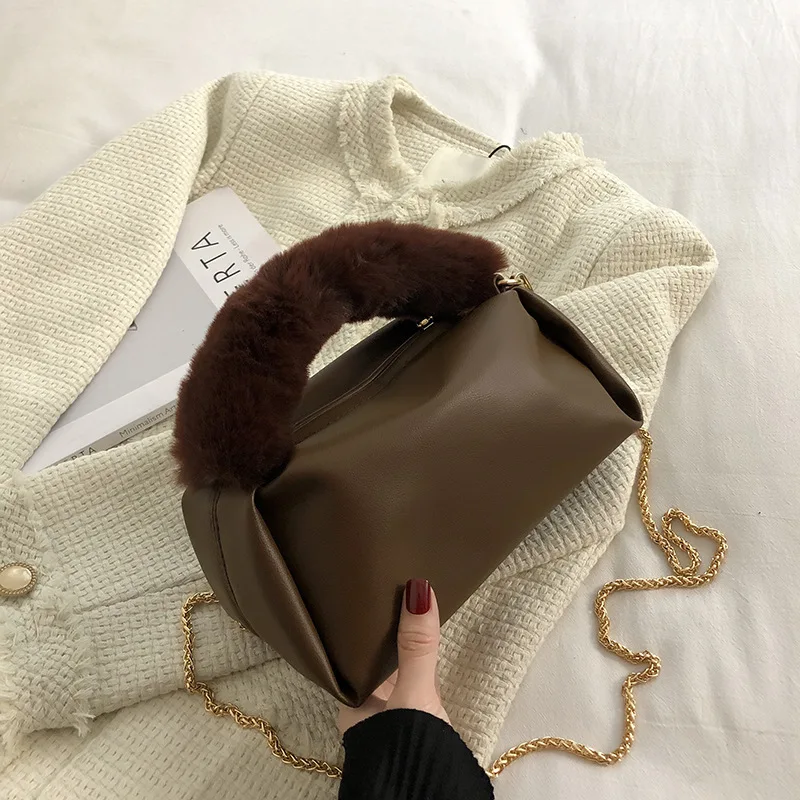 

High-quality Ladies Retro Plush Shoulder Bag 2021 Autumn and Winter New Handbags Simple Fashion Trendy Chain Messenger Bag Women