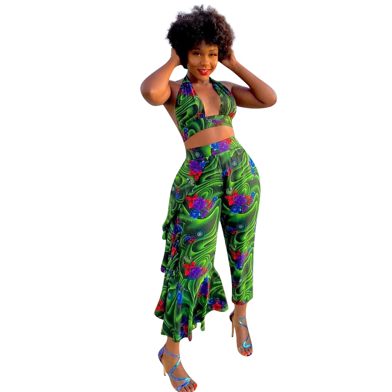 Женские комплекты летний спортивный костюм укороченный топ с лямкой на шее +