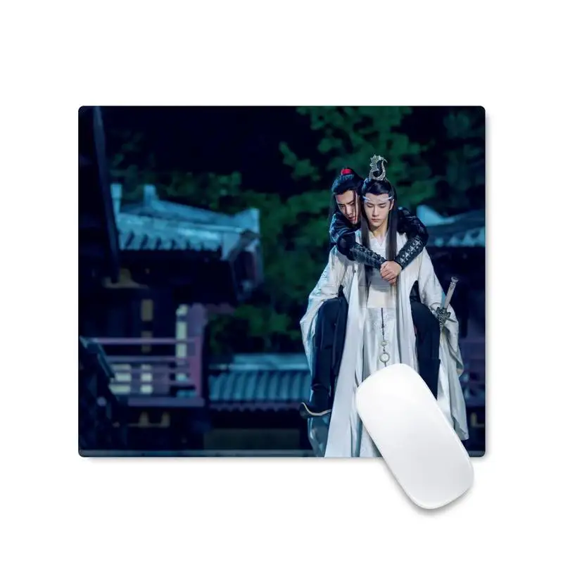 

chenqingling Comfort Mouse Mat Gaming Mousepad Desk Table Protect Game Office Work Mouse Mat pad Non-slip Laptop Cushion