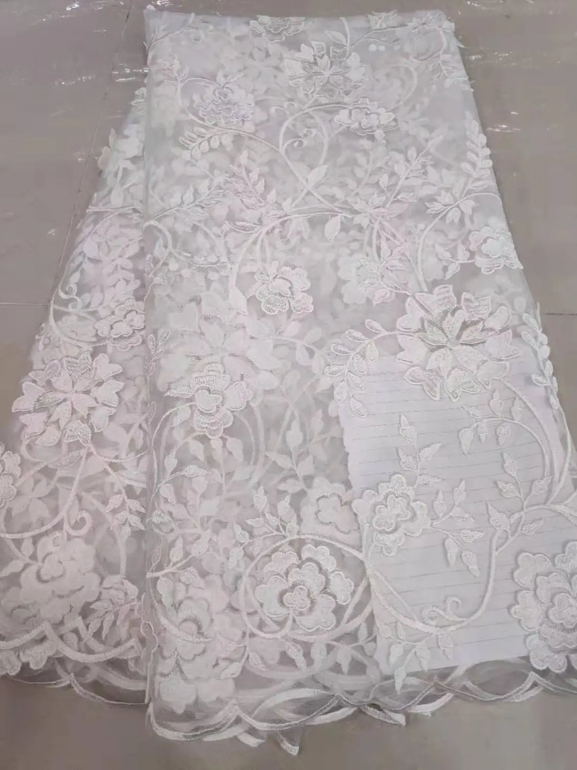 Hot Sale white Luxury African Lace Fabric 2019 High Quality Tulle French 3D Fabrics for Wedding Dress FHD725 | Дом и сад