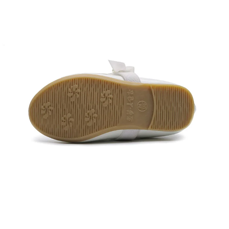 Детские кожаные туфли вечерние белые с цветочным принтом для девочек обувь под