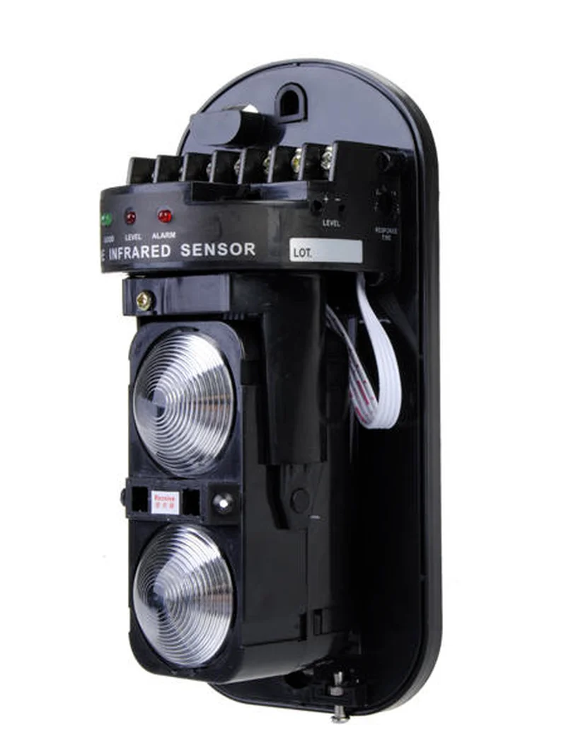 Фонарь с датчиком освещенности 100 м | Безопасность и защита