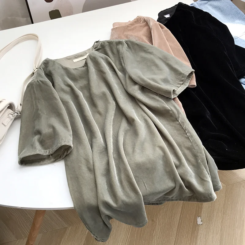 Однотонная футболка в гонконгском стиле с круглым вырезом и длинным рукавом