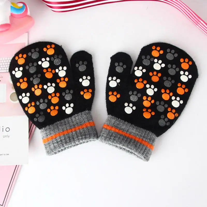 Черный Wecute/Детские Зимние теплые однослойные перчатки с защитой от царапин, варежки для малышей 0-4 лет, Детские теплые перчатки с рисунком - Цвет: Черный