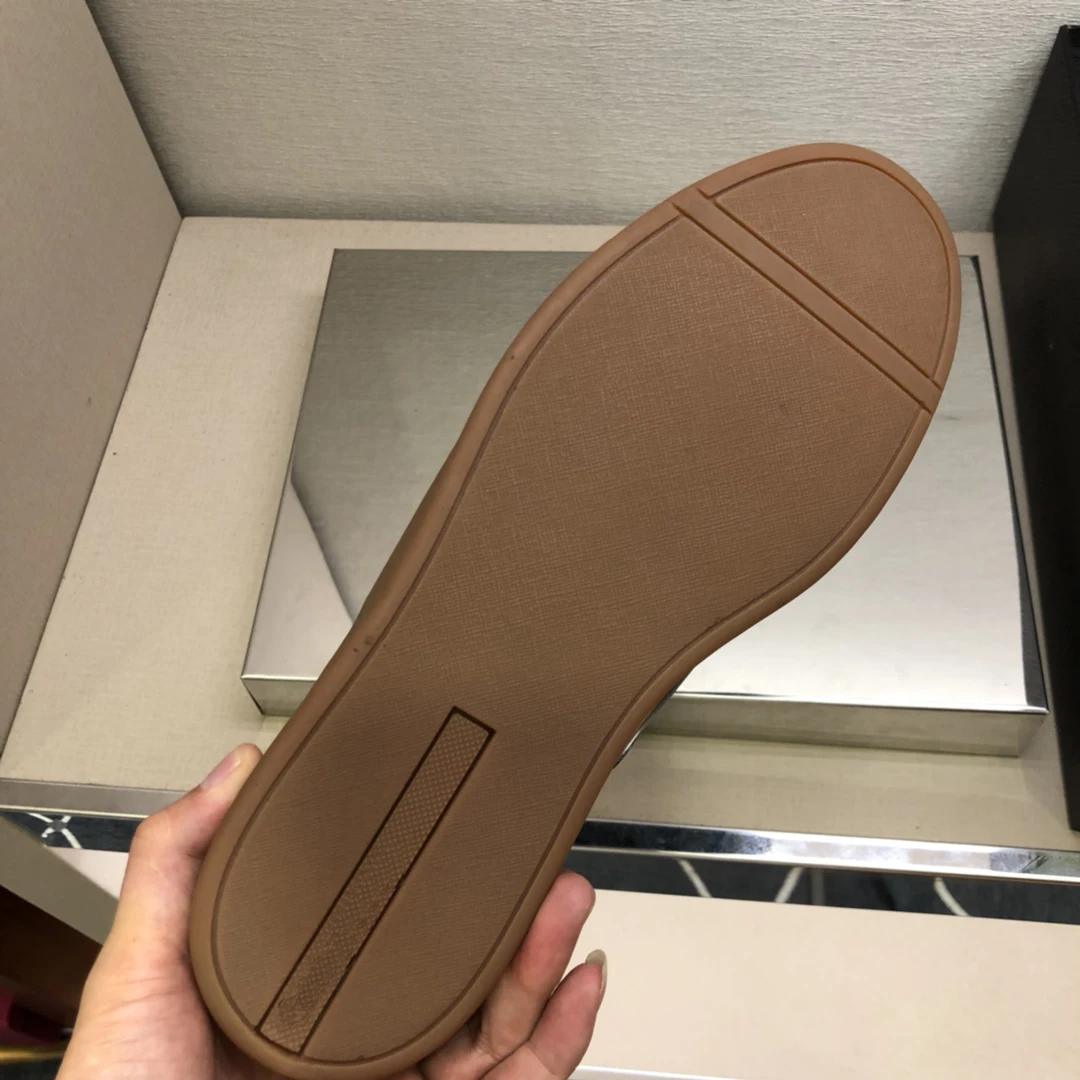 

Men's Shoes