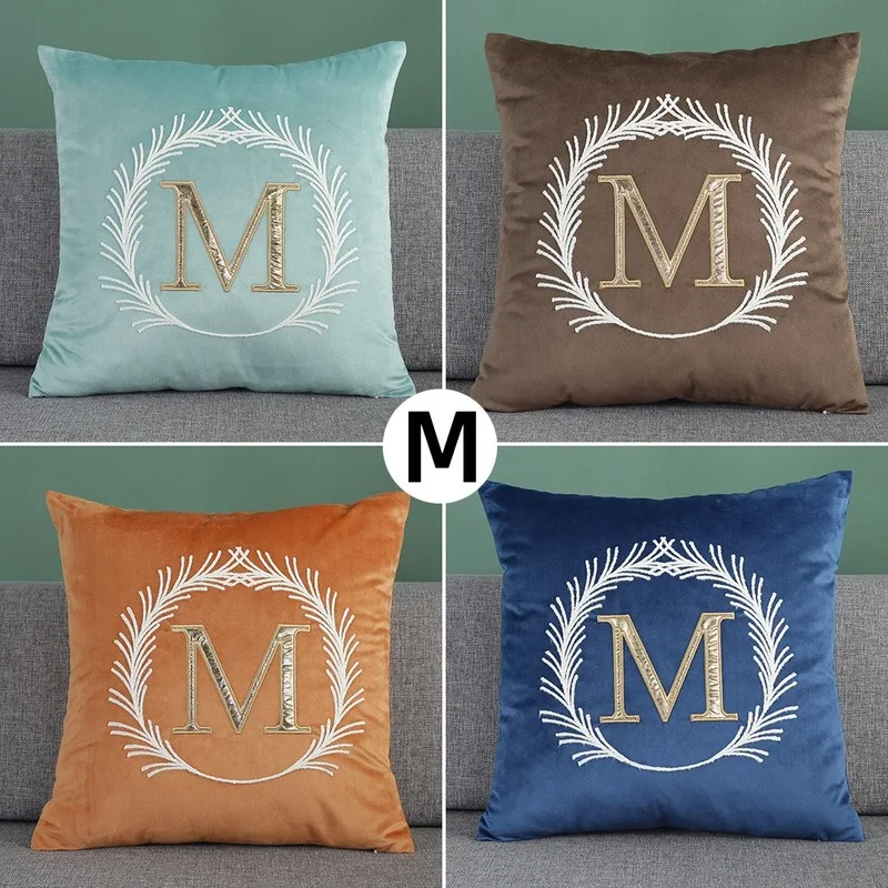 Горячая продажа супер гибкая Геометрическая M буква квадратная подушка с