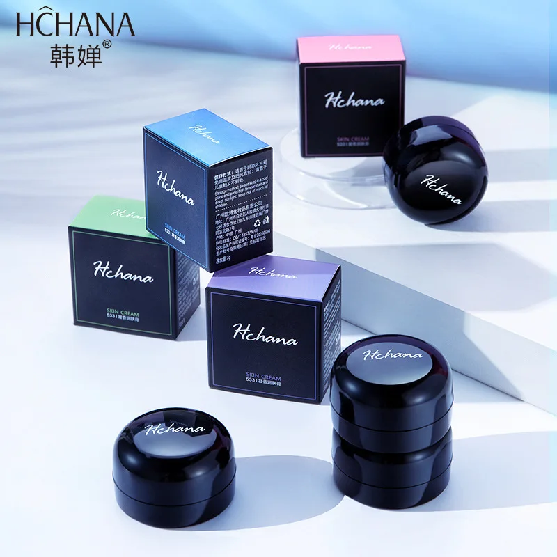 Аромат Блеск увлажняющий питательный крем для увлажнения 7 г| |