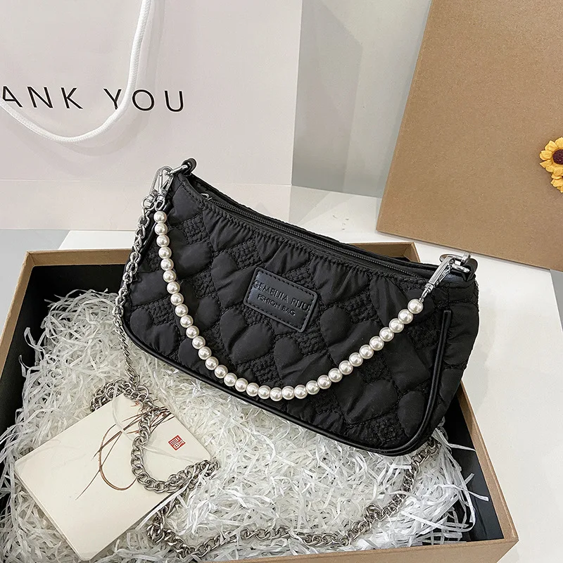 

Luxury Quilted Hobo Bags White/Beige Chic Designer Brand Nylon Shoulder/Crossbody bags Heart Embroidery Pearl Lady Handbag Women