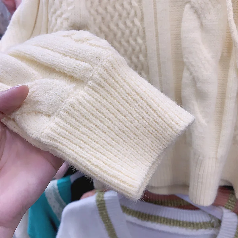 

Sweet lady temperament bow off shoulder twist sweater women's loose Pullover chic sweater