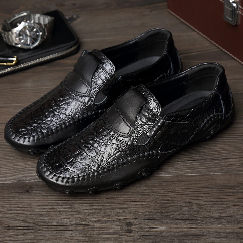 

New Handmade Genuine Leather Mens Shoes Casual Luxury Brand Men Loafers Fashion Breathable Driving Shoes Slip On Soft Moccasins