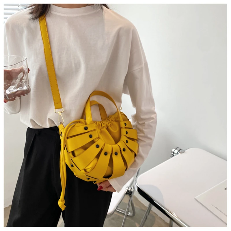 

Hollow Out Unique Bag Fashion Young Girl Lady Women Basket PU Leather Crossbody Shoulder Special Design Handbag Travel