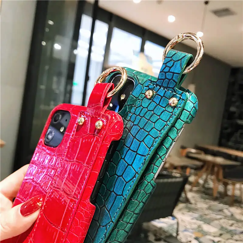 Crocodile wrist strap case for coque iphone 11 11Pro Max xs max xr 8 6 6s 7 plus 8plus snake skin phone holder cover ring women |