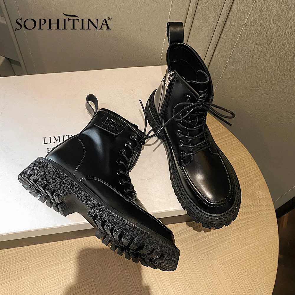 Beli Sepatu Bot Wanita Populer SOPHITINA Sepatu Renda Silang Kulit Lembut Jahit Ujung Bulat Sepatu Bot Pergelangan Kaki Datar Hangat Musim Semi/Musim Gugur Mewah Pendek WO923