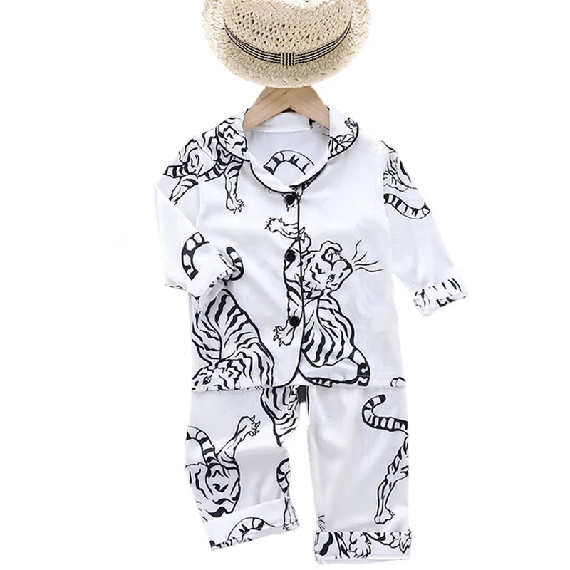 

Boys Pajamas set Autumn Winter Long Sleeve Children's Sleepwear Set Silk Pajamas Suit Boys Girls Pyjamas Sets for Kids Homewear