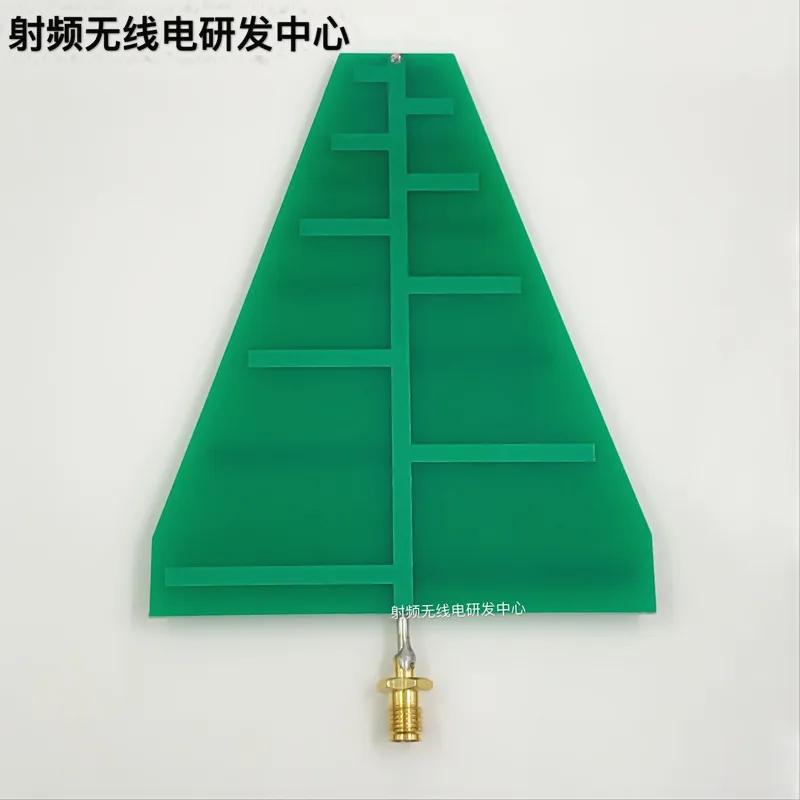 UWB ультра широкополосная логарифмическая периодическая антенна журнальная 1 35