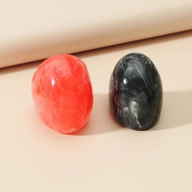 

2021 New 2Pcs Acrylic Ring Wide Chunky Ring Retro Resin Stackable Agate Rings Kit Women
