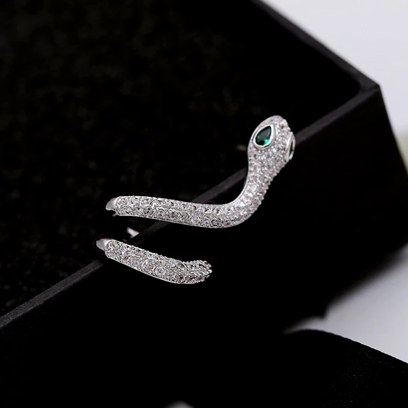 1 шт. серьги-гвоздики в виде змеи с микрозакрепкой | Украшения и аксессуары