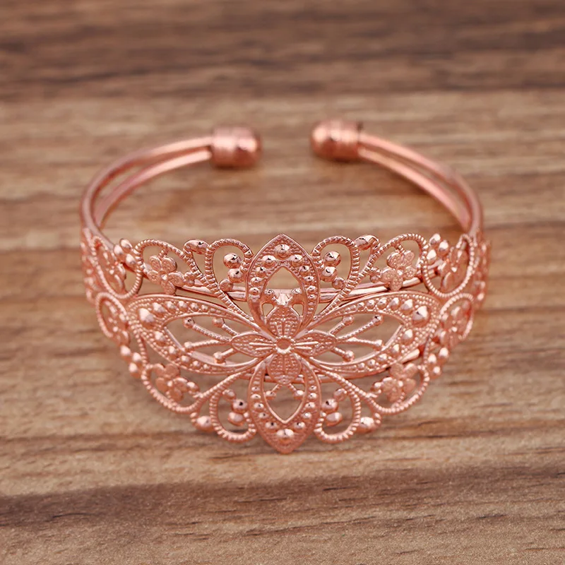 Холостые настройки браслета с филигранная Цветочная рамка манжета Открытый