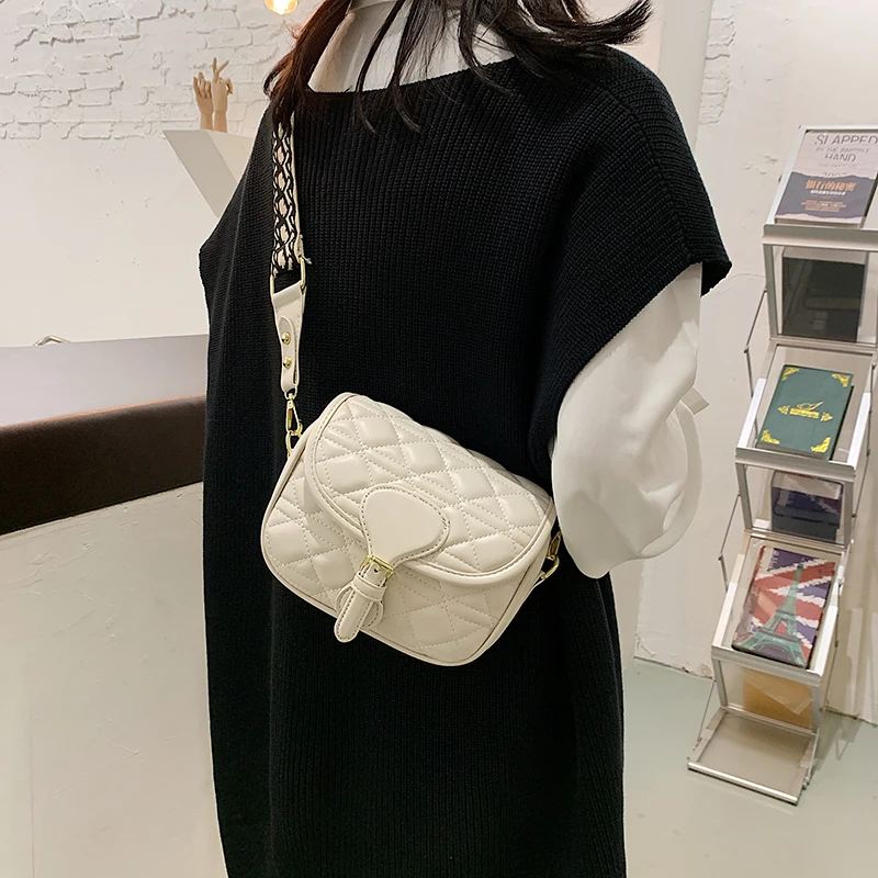 

Luxury Female Shoulder Bag Diamond Lattice Hasp Handbags Thread Leather Messenger Bag Retro Square Ladies Satchel Bag Sac Bolsa