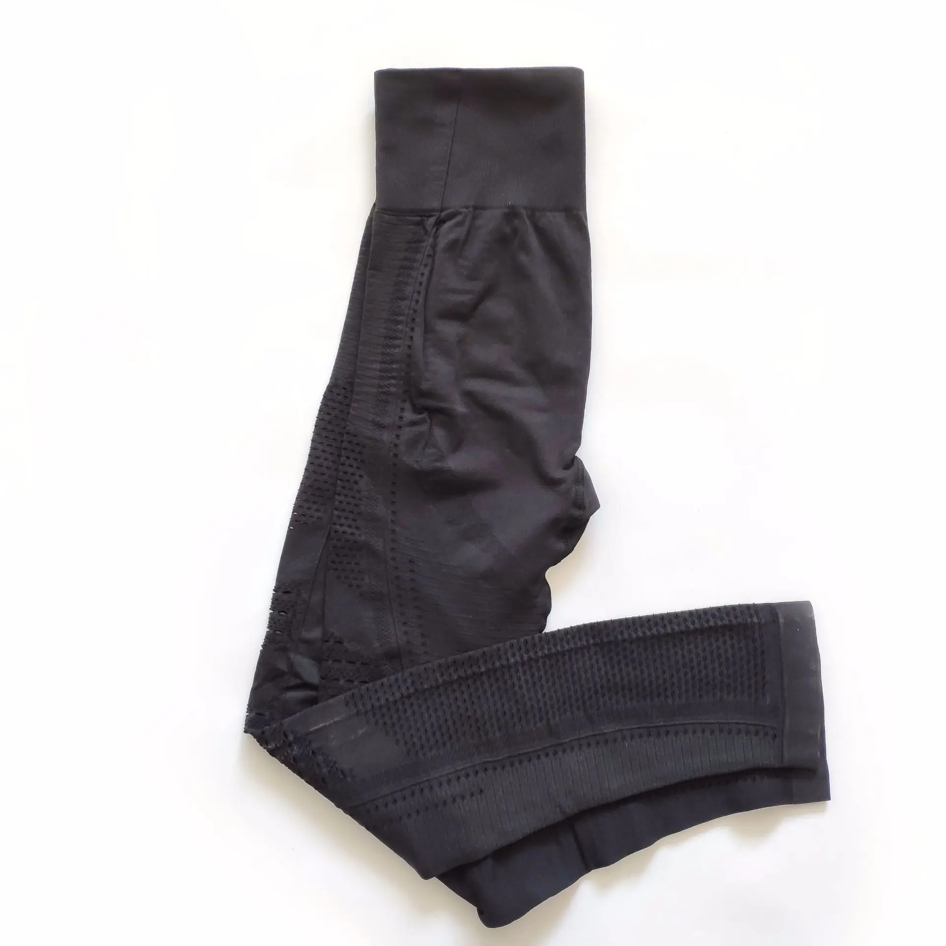 black leggings 2 шт./компл. жизненно Для женщин спортивный костюм для занятий йогой спортивный комплект для тренажерного зала, состоящий из спортивная одежда с длинным рукавом Фитнес укороченный топ+ Высокая Талия энергии бесшовные леггинсы для женщин - Цвет: black leggings