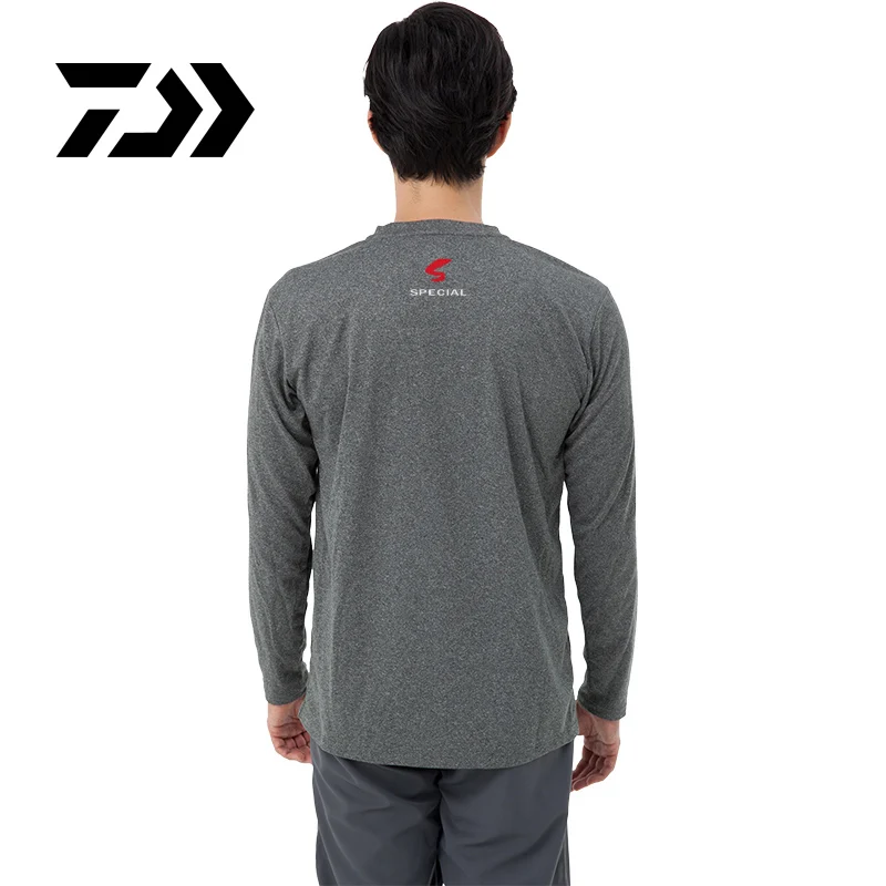 

2020 New Summer Daiwa Men Fishing Shirt Breathable Hygroscopicity Quick Dry Anti-UV Fishing Clothing XS-5XL Riding Jersey