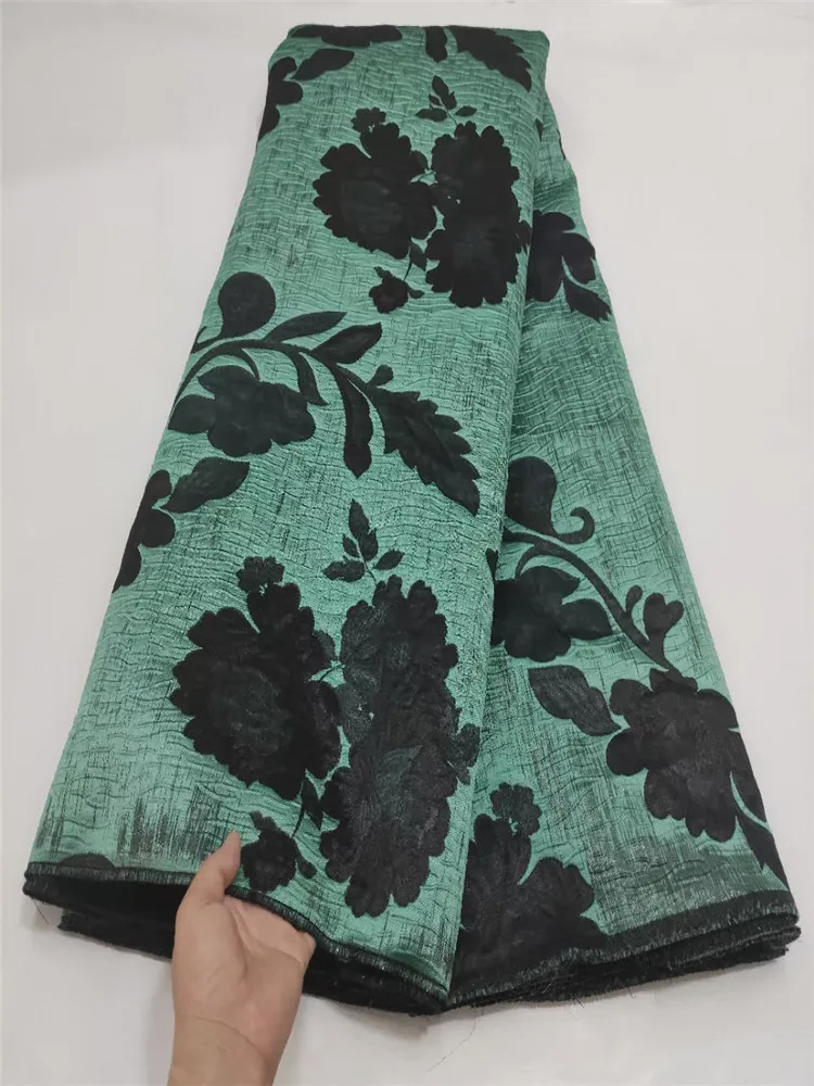 

Fashion African Lace Fabric 2021 High Quality Flowers Pattern Brocade Jacquard Tissus Nigerian Sewing Cloth For Party Dress
