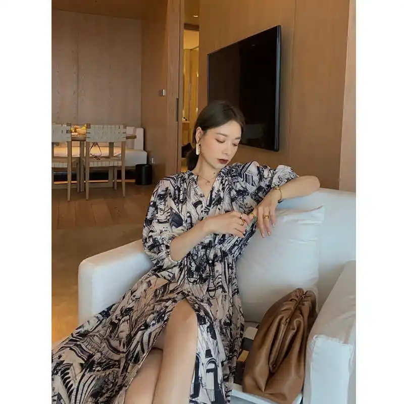 

French V-neck oil painting ink splashing dress women's mid long waist print floral skirt summer 2020 NEW